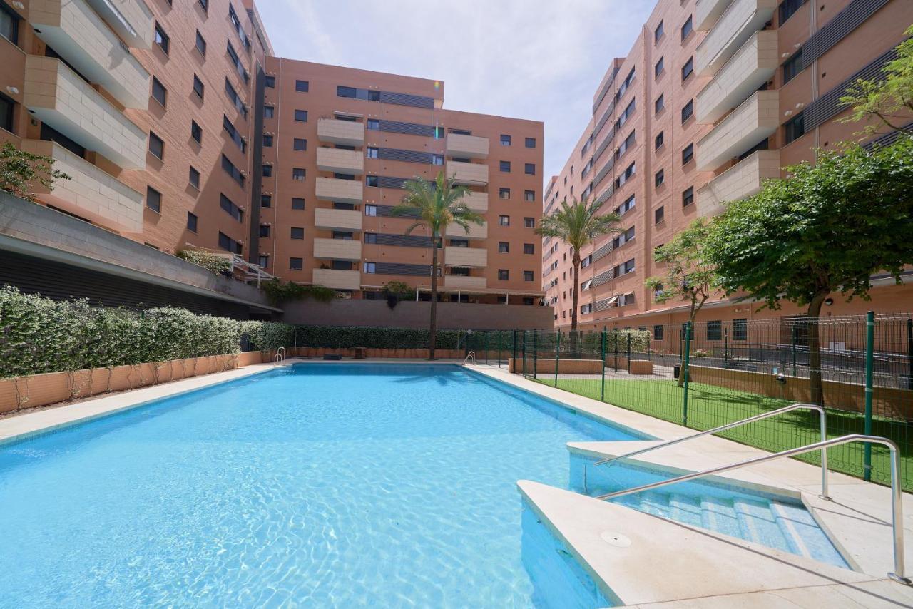 مالقة Alterhome Apartamento Con Piscina Maria Zambrano المظهر الخارجي الصورة