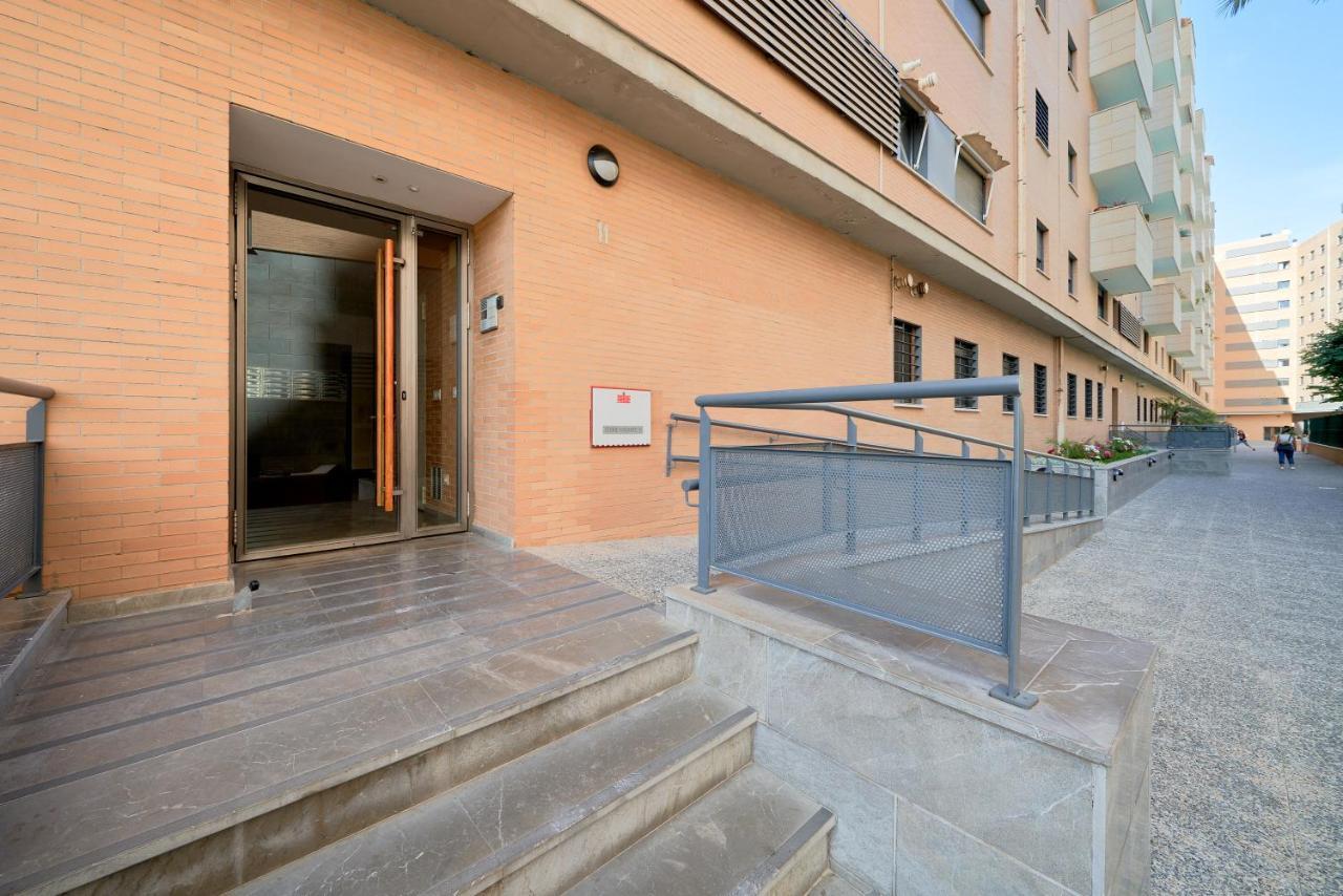 مالقة Alterhome Apartamento Con Piscina Maria Zambrano المظهر الخارجي الصورة